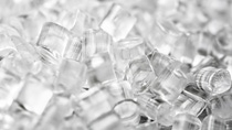 Transparent plastic in granules Transparent plastic in granules