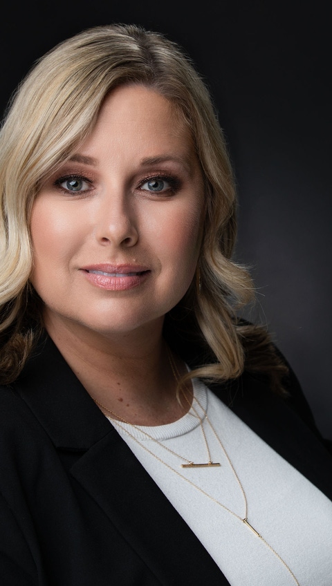 Portrait of Caroline Cooper, Midwest Zone Manager of Automotive Refinish Coatings North America Portrait of Caroline Cooper, Midwest Zone Manager of Automotive Refinish Coatings North America