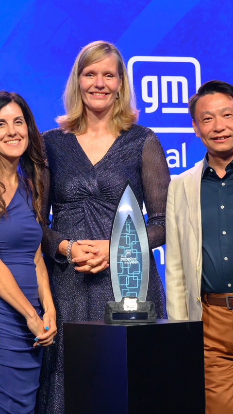 Left to right, Jeff Jones (Managing Director and Vice President of Global Automotive OEM Coatings, BASF Coatings), Sarah Kenny (Director Global Key Account Management, BASF Coatings); Uta Holzenkamp (President BASF Coatings); Patrick Zhao (Senior Vice President, Global Automotive OEM Coatings, BASF Coatings); and Sham Kunjur (Executive Director Purchasing, General Motors).
Photo: GM Left to right, Jeff Jones (Managing Director and Vice President of Global Automotive OEM Coatings, BASF Coatings), Sarah Kenny (Director Global Key Account Management, BASF Coatings); Uta Holzenkamp (President BASF Coatings); Patrick Zhao (Senior Vice President, Global Automotive OEM Coatings, BASF Coatings); and Sham Kunjur (Executive Director Purchasing, General Motors).
Photo: GM